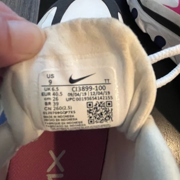 Nike Air Max 270 React women’s sz 9 - Picture 5 of 8